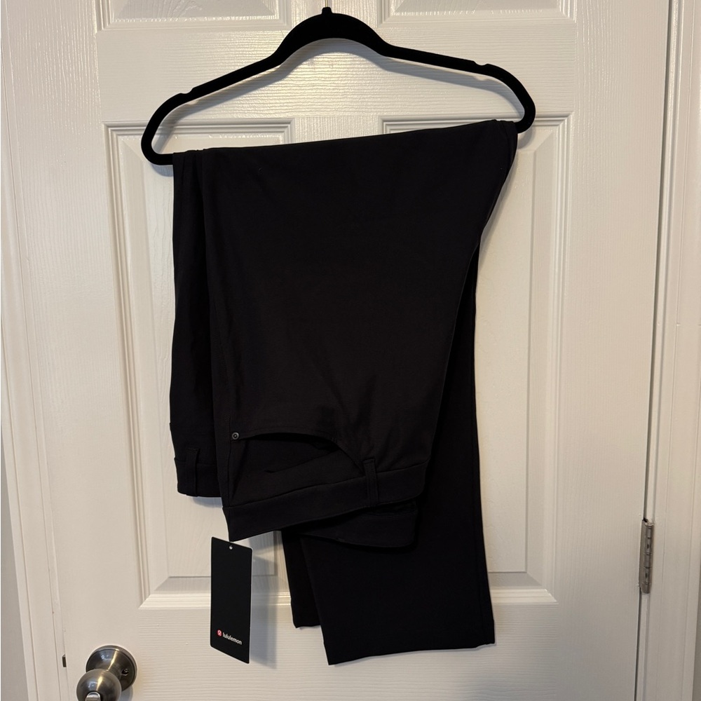 NWT Men’s Lululemon ABC Pants Classic Fit 5 Pocket - Black - 46